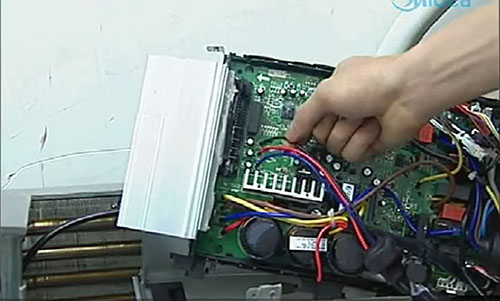 扎兰屯美的空调电话是多少